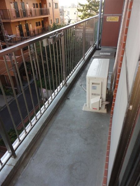 バルコニー　ベランダ