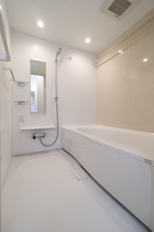 バス・シャワールーム　図面と現状に相違がある場合には現状を優先