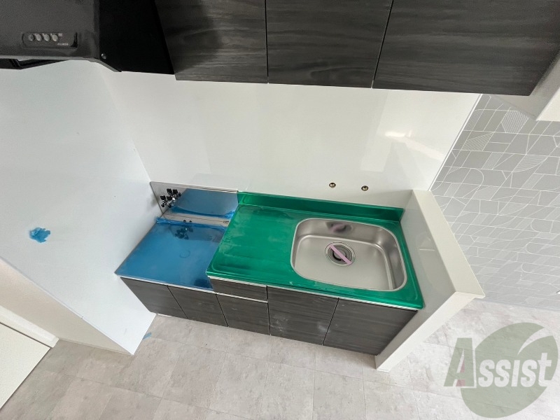 キッチン　キッチンです。ご自身でコンロを設置していただけます。