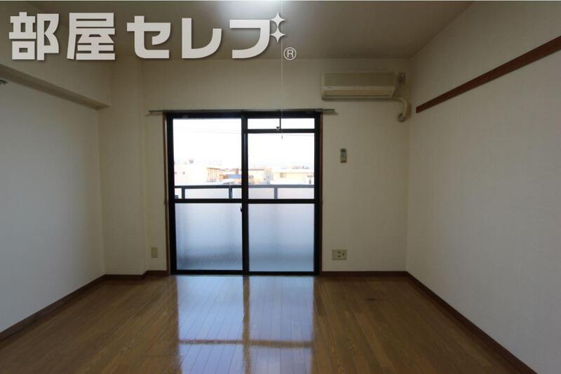 居室・リビング　写真は他号室です