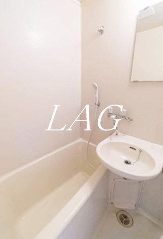 バス・シャワールーム　お風呂です。