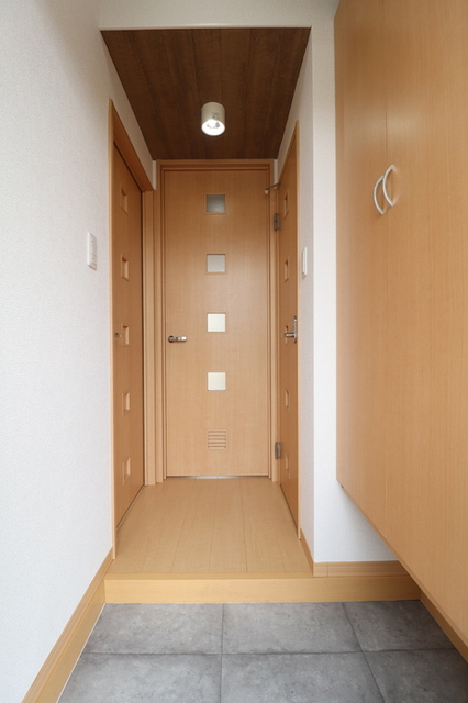 玄関　シューズボックス（トールタイプ）