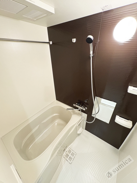 バス・シャワールーム　浴室暖房乾燥機付きバスルーム♪