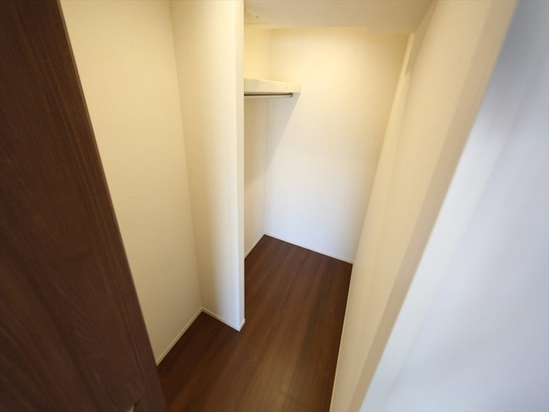 収納　ウォークインクローゼット（収納充実しています）