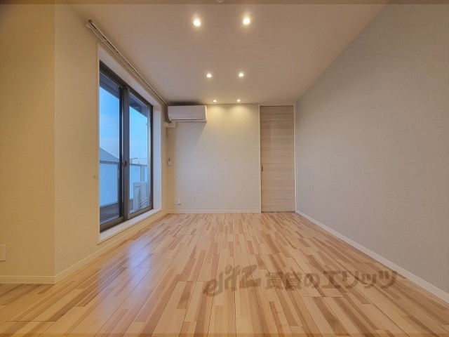 居室・リビング　居室