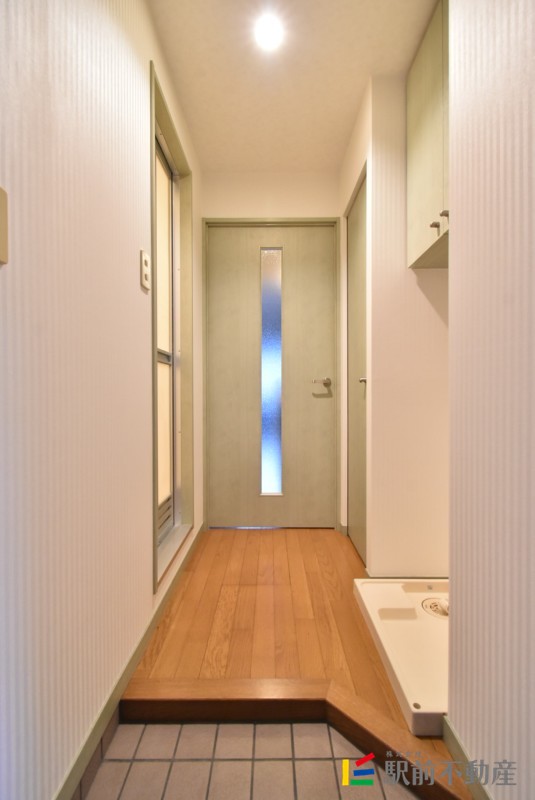 玄関　※同タイプ別部屋