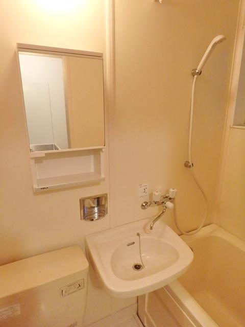 洗面設備　洗面設備