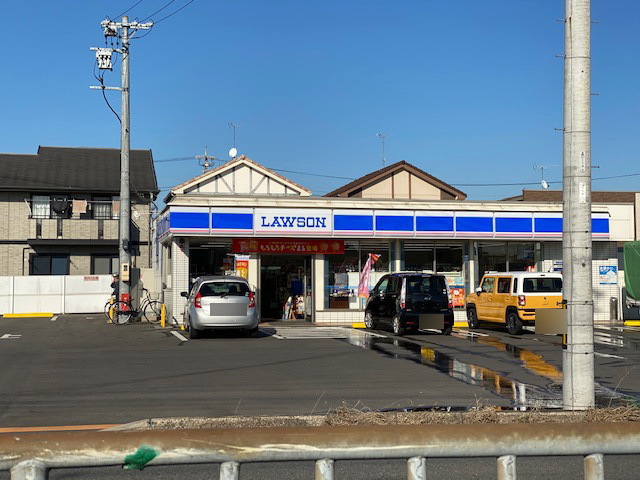 コンビニ　ローソン（コンビニ）まで1156m