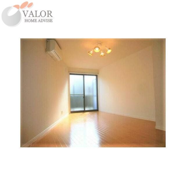 居室・リビング　物件画像