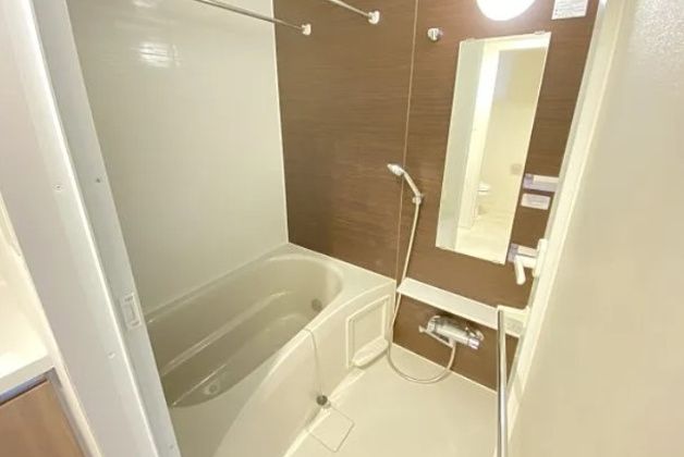 バス・シャワールーム　☆ゆったりくつろげるお風呂☆