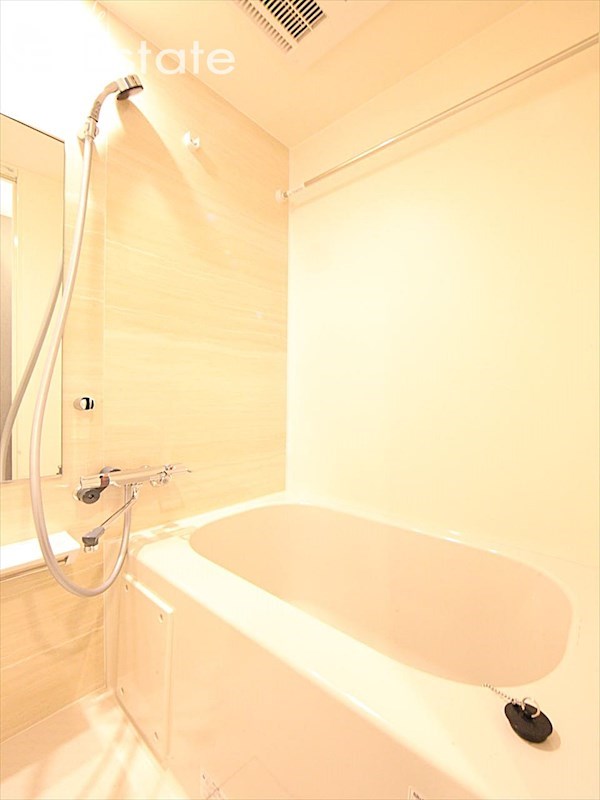 バス・シャワールーム　バスルーム