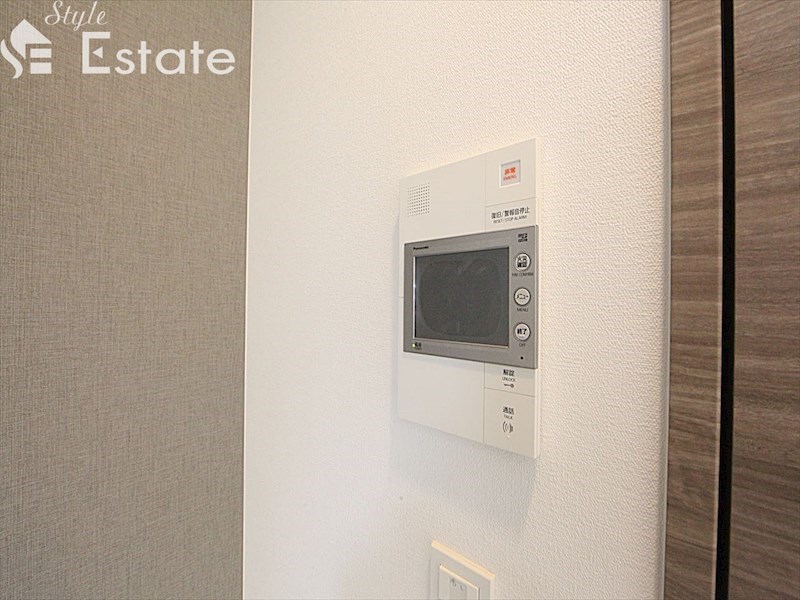 セキュリティ　モニター付きインターホン