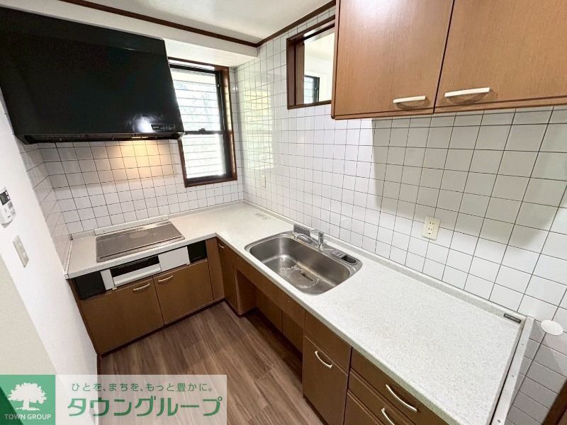 キッチン　★お部屋探しは株式会社タウンハウジング東京まで★