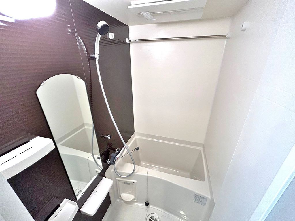バス・シャワールーム　バス