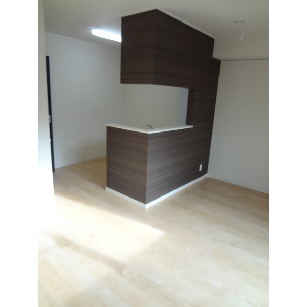 居室・リビング　☆明るい居室☆