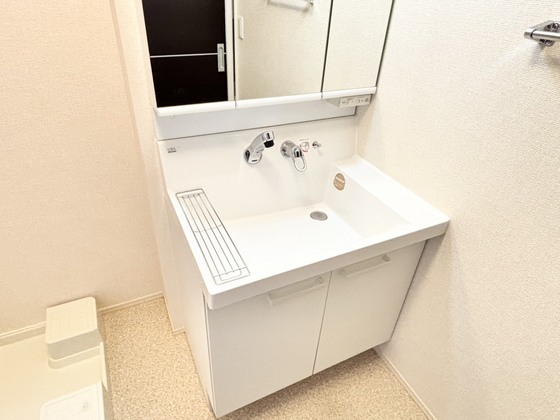 洗面設備　洗髪洗面化粧台