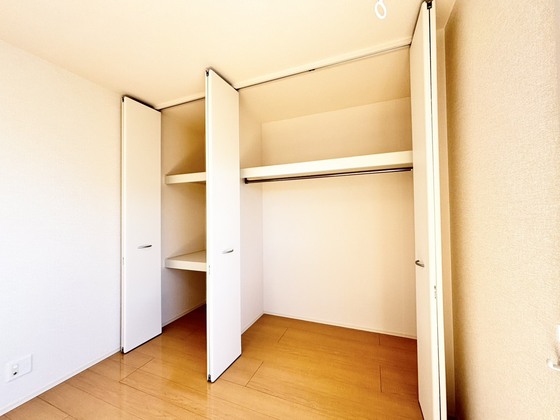 収納　クローゼット