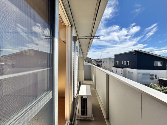 バルコニー　ベランダ