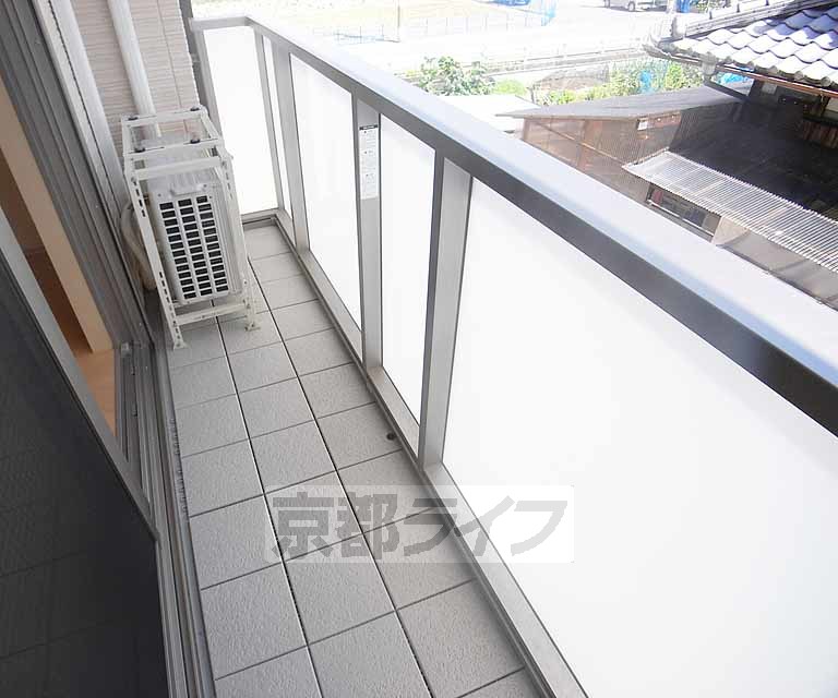 バルコニー　南向きのバルコニーです。