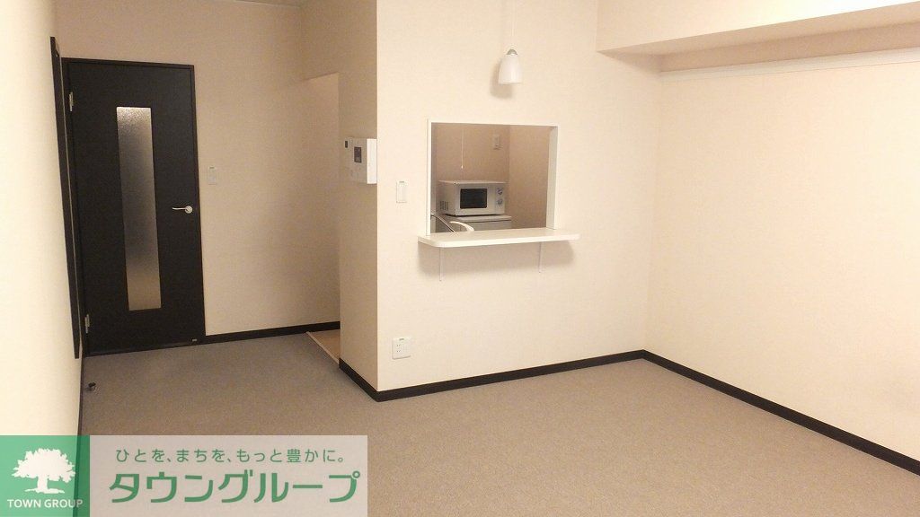 居室・リビング　家具家電付き