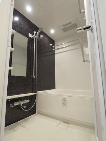 バス・シャワールーム　☆ゆっくりくつろげるお風呂☆