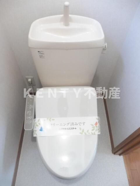 トイレ　落ち着いたトイレです