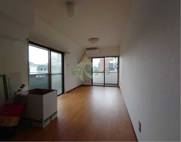 居室・リビング　日信ビル