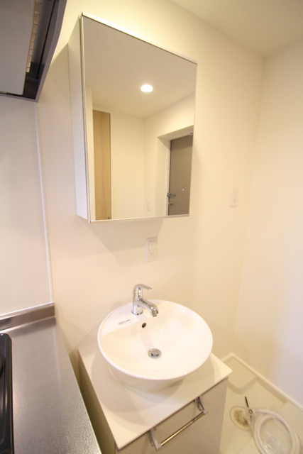 洗面設備　※他のお部屋の参考写真です。