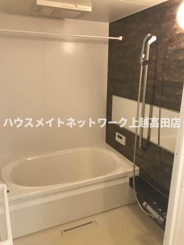 バス・シャワールーム　浴室