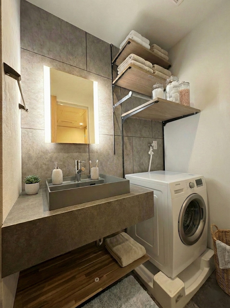 洗面設備　※家具・小物はCG合成です。