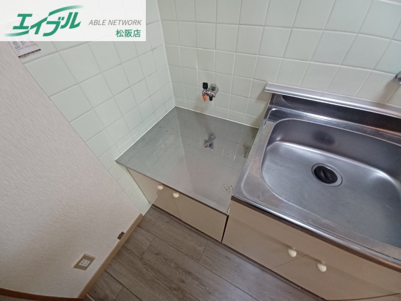 キッチン　同型反転タイプ