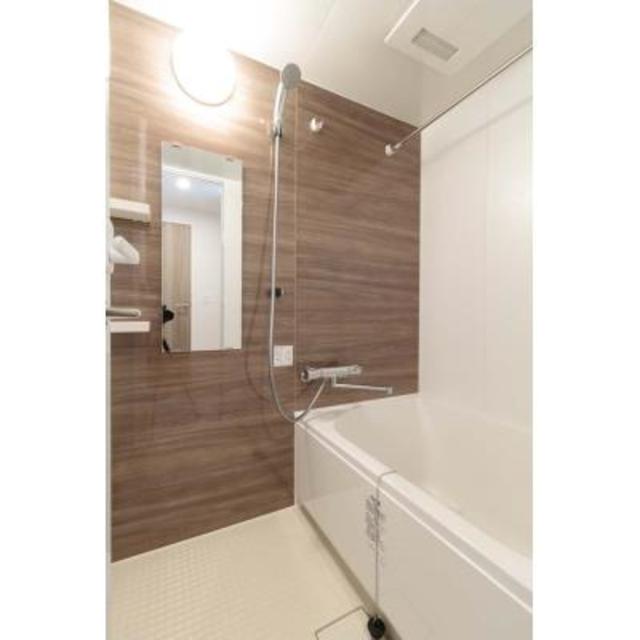 バス・シャワールーム　※写真は同タイプ住戸です。