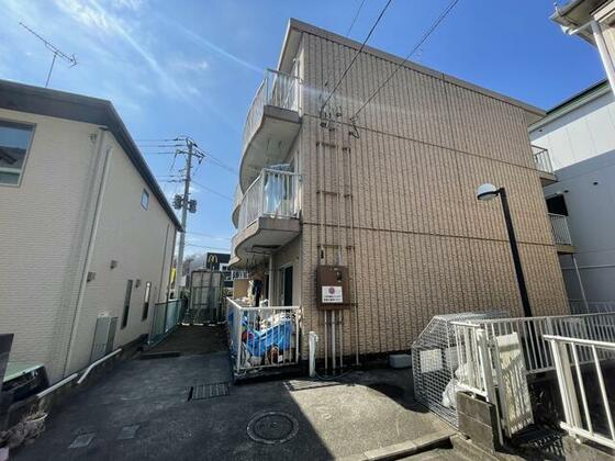 建物外観　外壁、タイル貼り