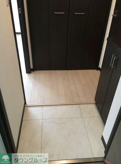玄関　★お問い合わせはタウンハウジング町田店まで★
