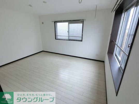 居室・リビング　★お問い合わせはタウンハウジング町田店まで★