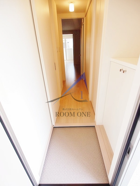 玄関　玄関です。