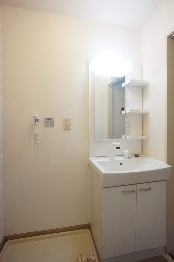 洗面設備　シャンプードレッサー仕様！