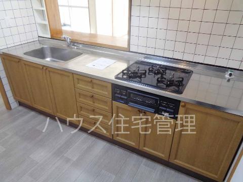 キッチン　キッチン（イメージ）