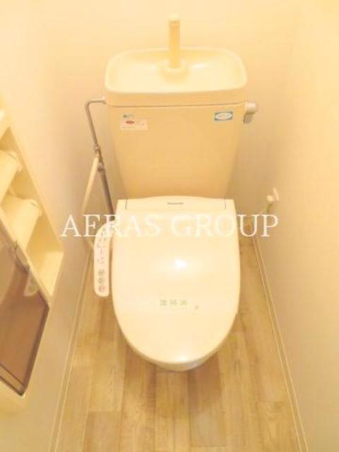 トイレ　温水洗浄便座