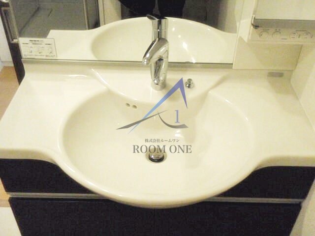 洗面設備　洗面台です。