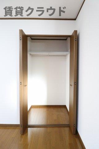 収納　ロングコートもかけられるクローゼット！