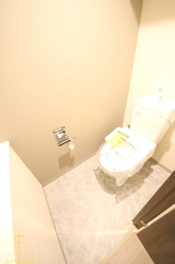 トイレ　ジオエント新町