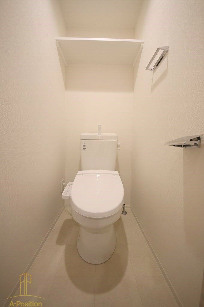 トイレ　コンフォリア・リヴ北浜平野町