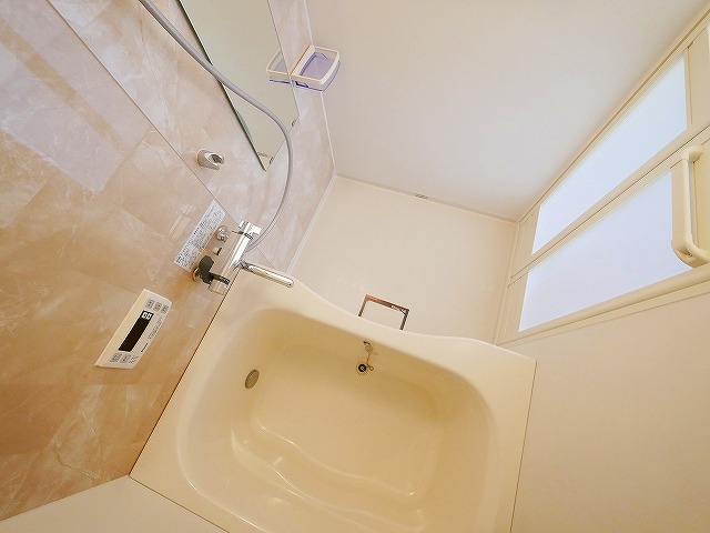 バス・シャワールーム　日々の暮らしに欠かせないお風呂です