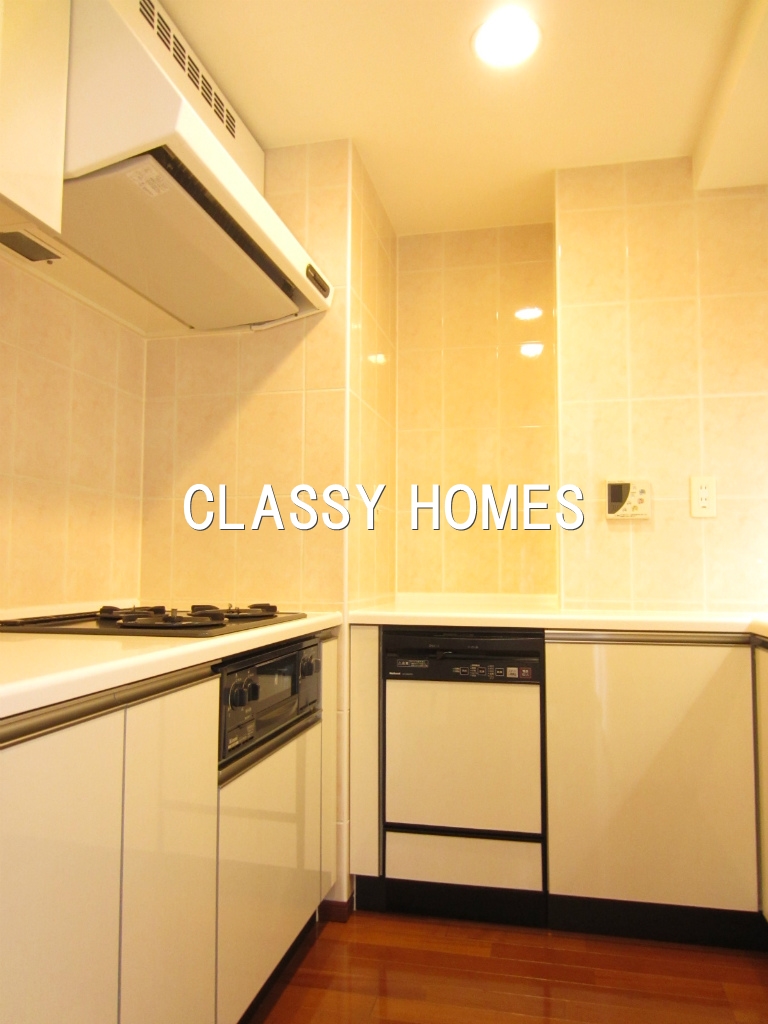 キッチン　2005年竣工　カスタリアタワー品川シーサイド：キッチン