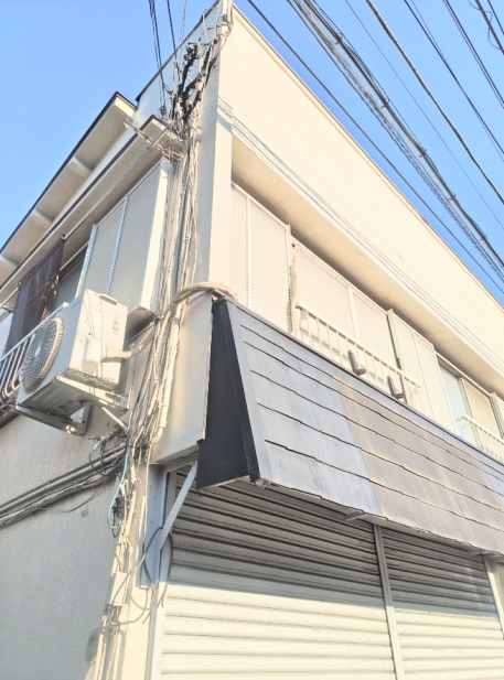 建物外観　最上階・角部屋・二面採光☆