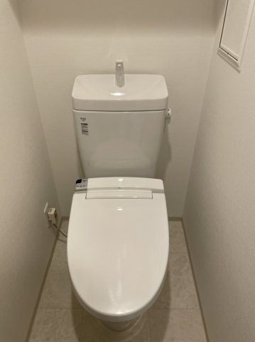 トイレ　ガーラ・グランディ横濱関内