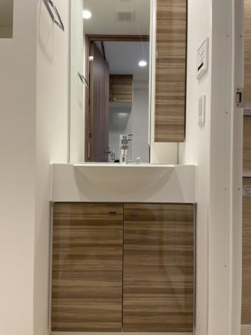 洗面設備　ガーラ・グランディ横濱関内