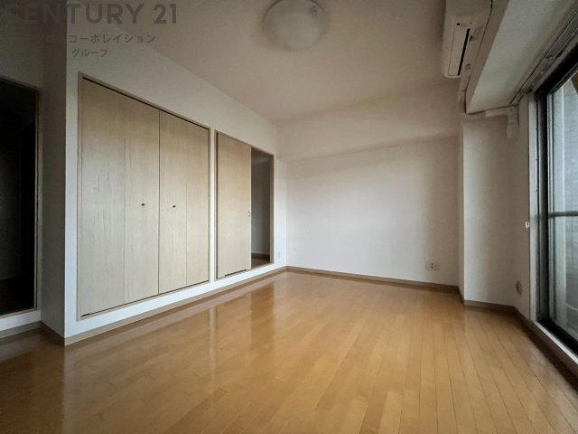 居室・リビング　洋室９帖の大きな1K！