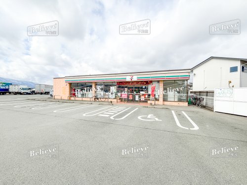 コンビニ　セブンイレブン うきは高見店（コンビニ）まで687m